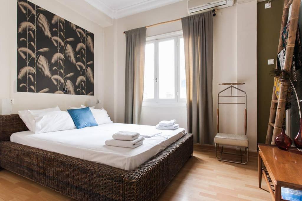 Mid Century 3 Bdr City Centre Townhouse أثينا المظهر الخارجي الصورة