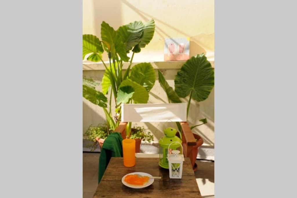 Mid Century 3 Bdr City Centre Townhouse أثينا المظهر الخارجي الصورة