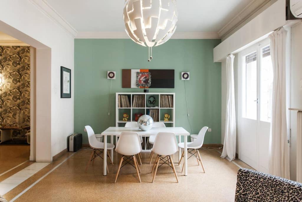 Mid Century 3 Bdr City Centre Townhouse أثينا المظهر الخارجي الصورة