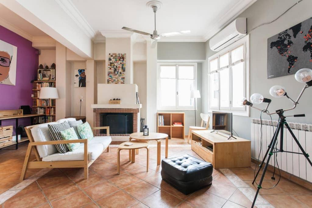 Mid Century 3 Bdr City Centre Townhouse أثينا المظهر الخارجي الصورة