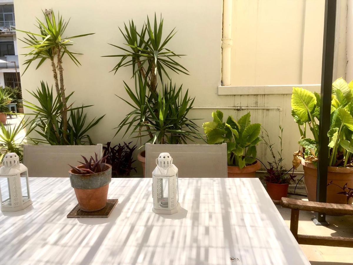 Mid Century 3 Bdr City Centre Townhouse أثينا المظهر الخارجي الصورة